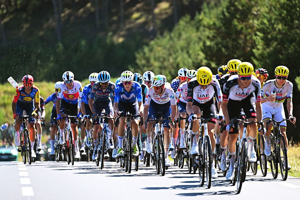 UAE Team Emirates-XRG lead the chase on stage three of the 2026 Tour de France
