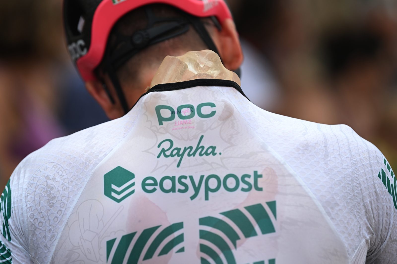 Darren Rafferty of Ireland and Team EF Education-EasyPost is cooling with ice prior to stage 9 La Vuelta 2024.