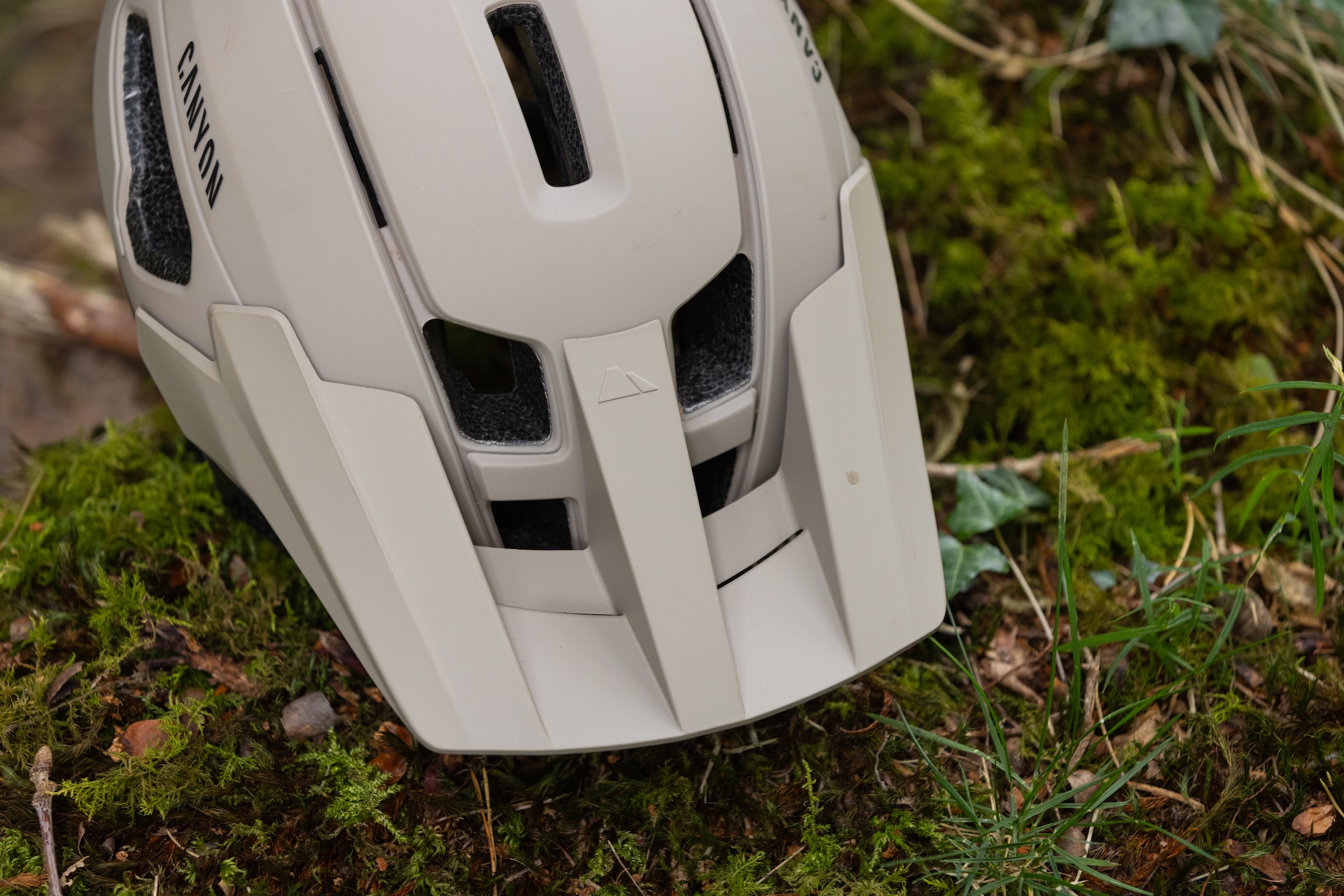 Top view of the Canyon Deflectr mountain bike helmet showing its large ventilation ports.