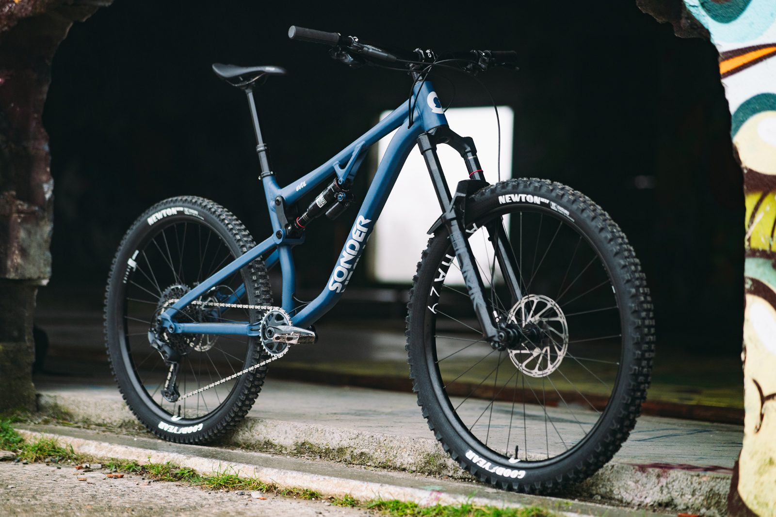 Blue Sonder Evol mountain bike.