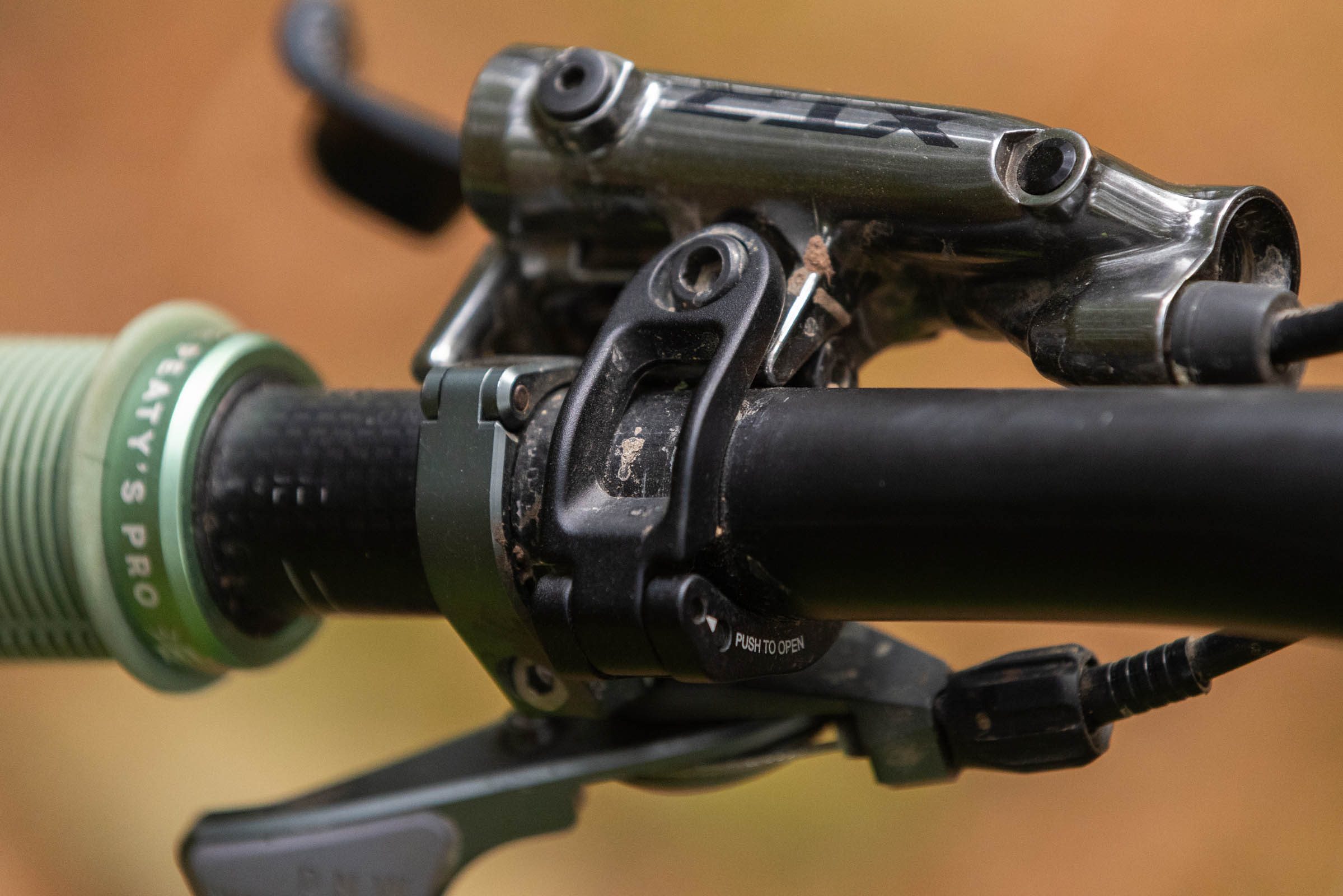 Shimano XTR brake lever clamp