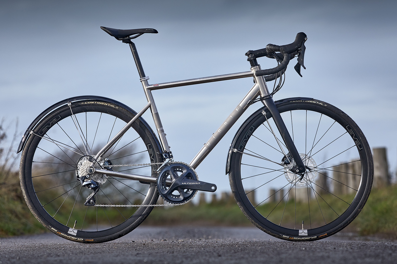 Ribble Endurance Ti 01 Pack shot of the Ribble Endurance Ti road bike