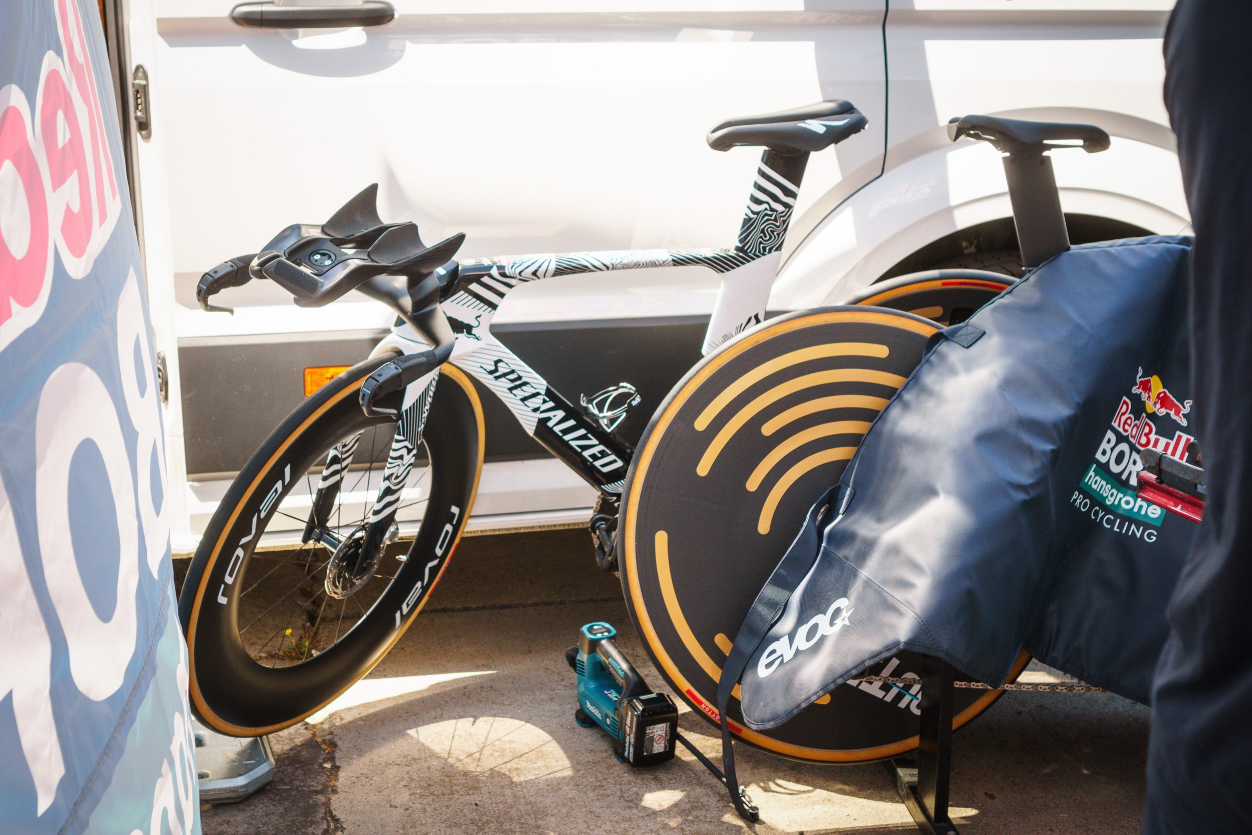 Specialized Shiv TT