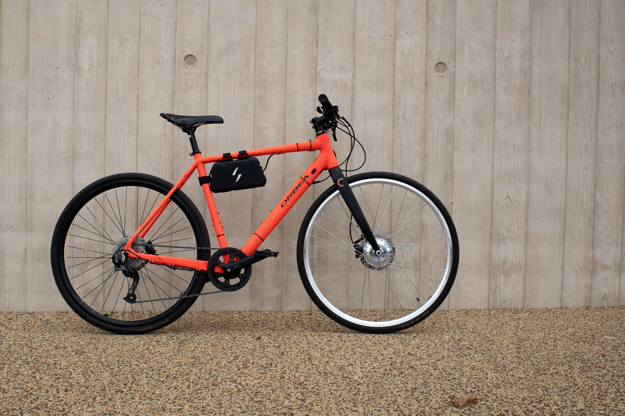 Swytch go pack on Orbea hybrid bike photographed side on.