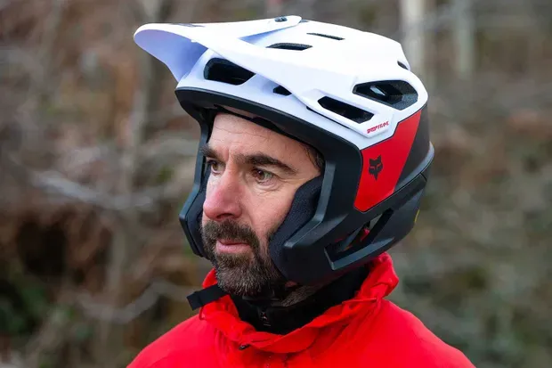 bell full face helmet vintage Bullitt GT Matte Black / Medium upgraded performance FC Honest Review: Osprey Ariel Size:800 Gallons - 78