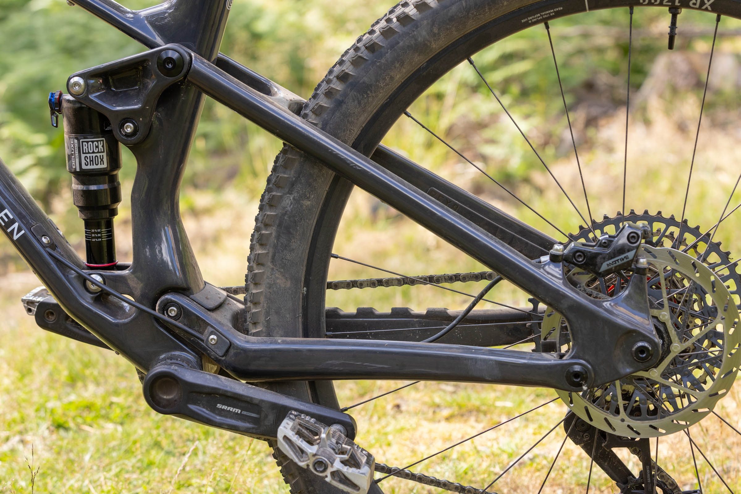 Cropped shot showing Forbidden Reya rear suspension platform.
