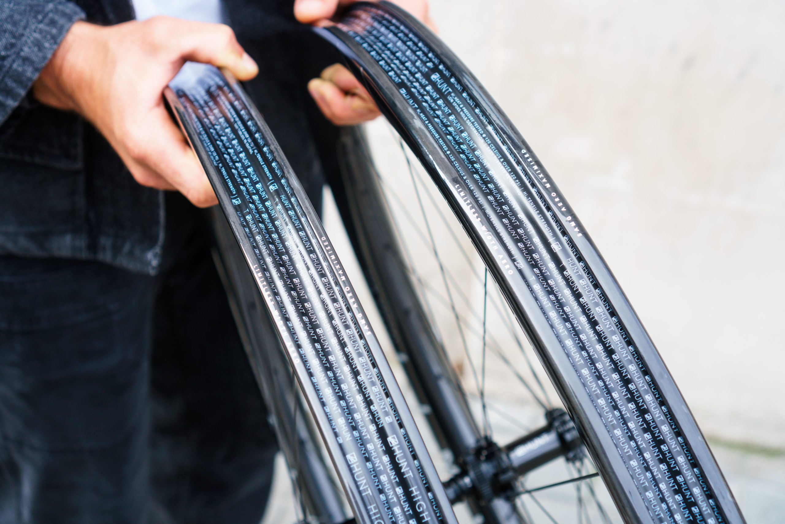 Hunt 5AM Gravel Limitless wheels (steel spokes)