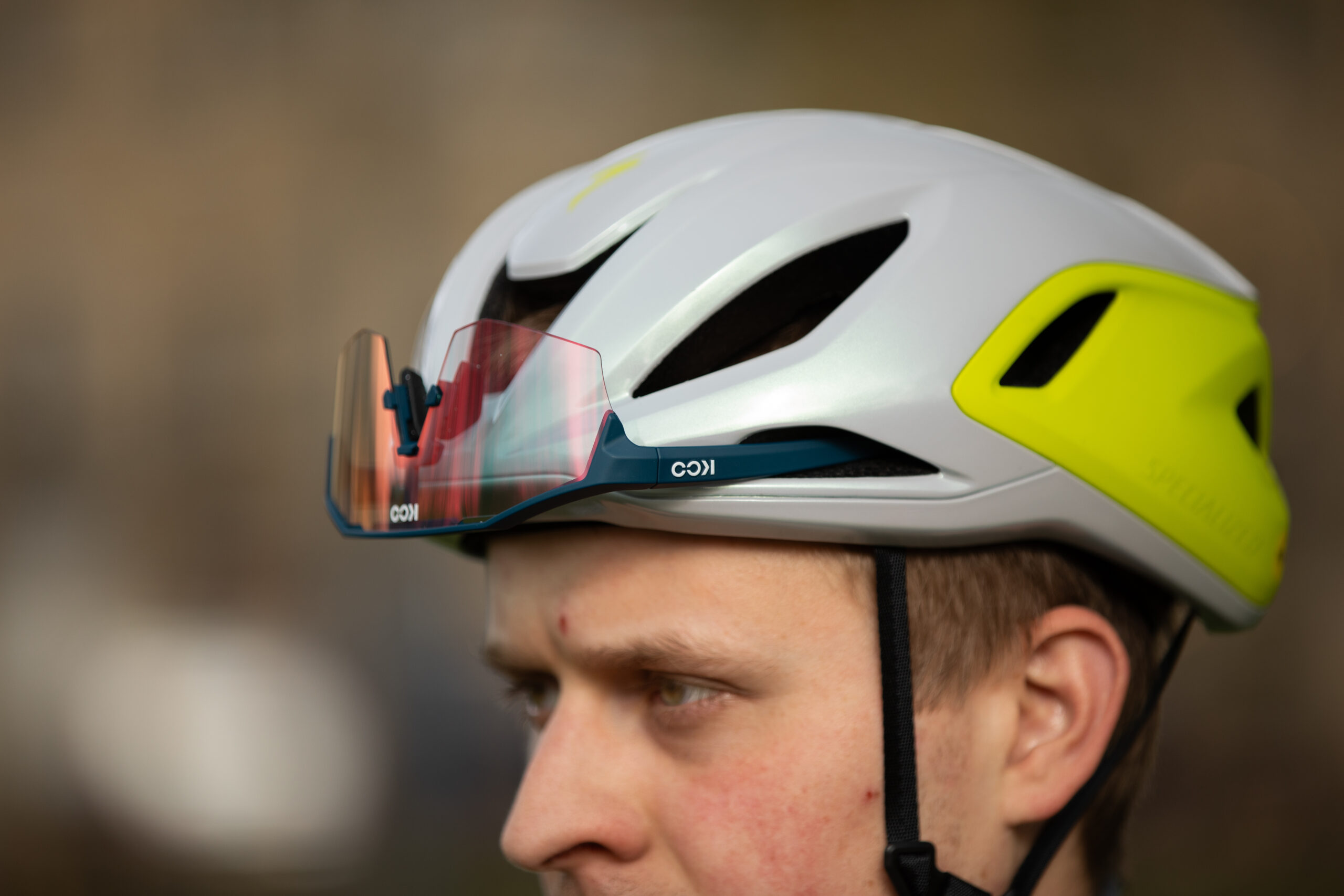 Oscar Huckle modelling Specialized Propero 4 helmet