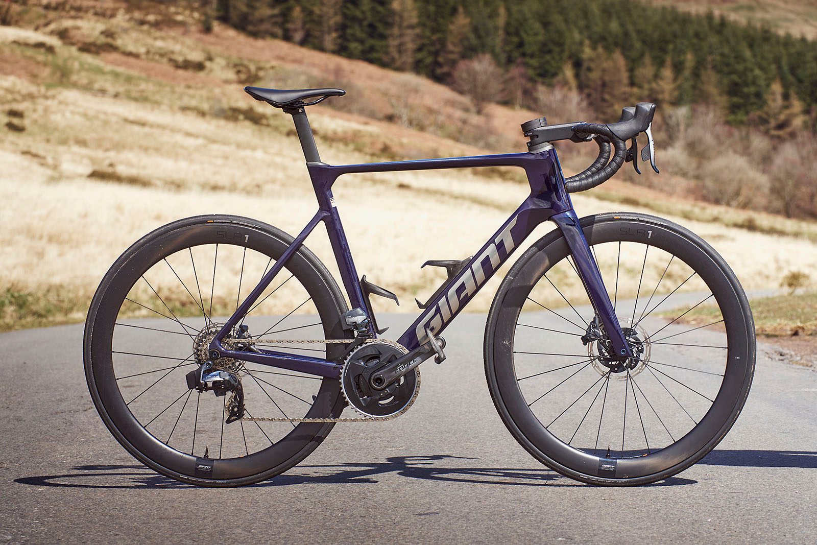 Giant Propel Advanced Pro 0 AXS aero road bike