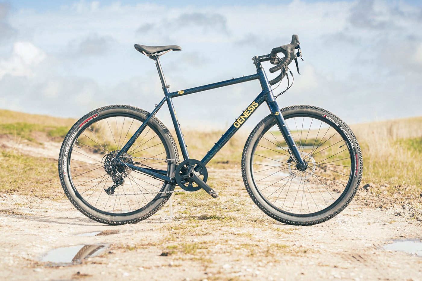 Genesis Fugio 30 gravel bike