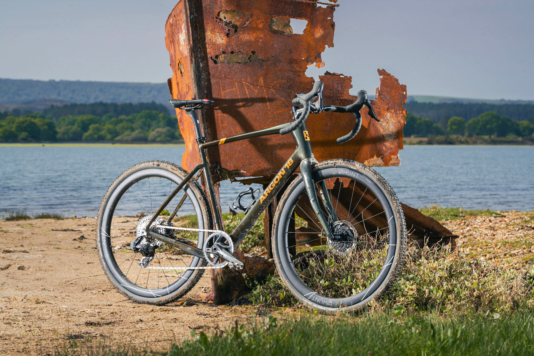 Argon 18 Dark Matter Force AXS XPLR gravel bike