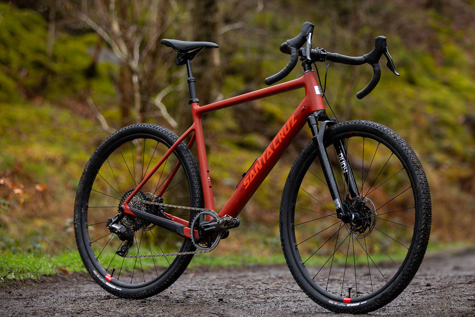 Three quarter pack shot Santa Cruz Stigmata gravel bike