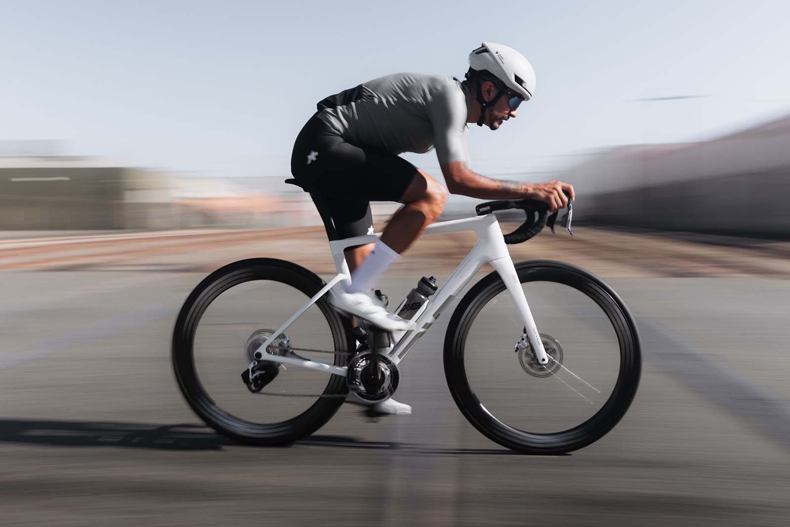 Man riding ENVE Melee v2 road race bike.