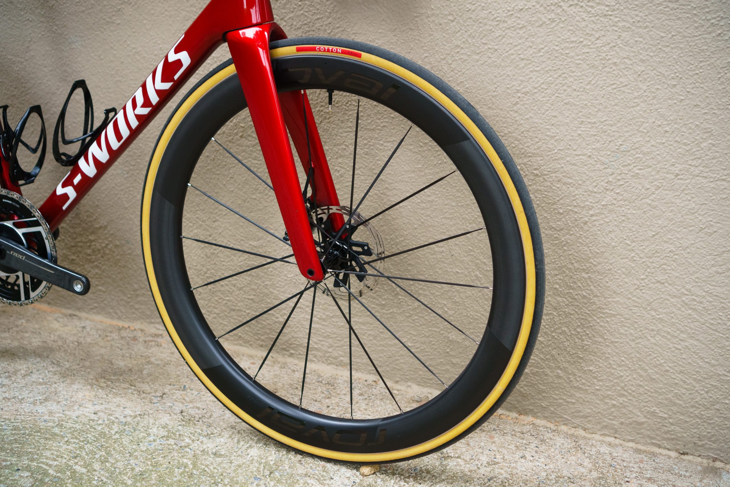 Roval Rapide CLX III wheel on Specialized S-Works Tarmac SL9