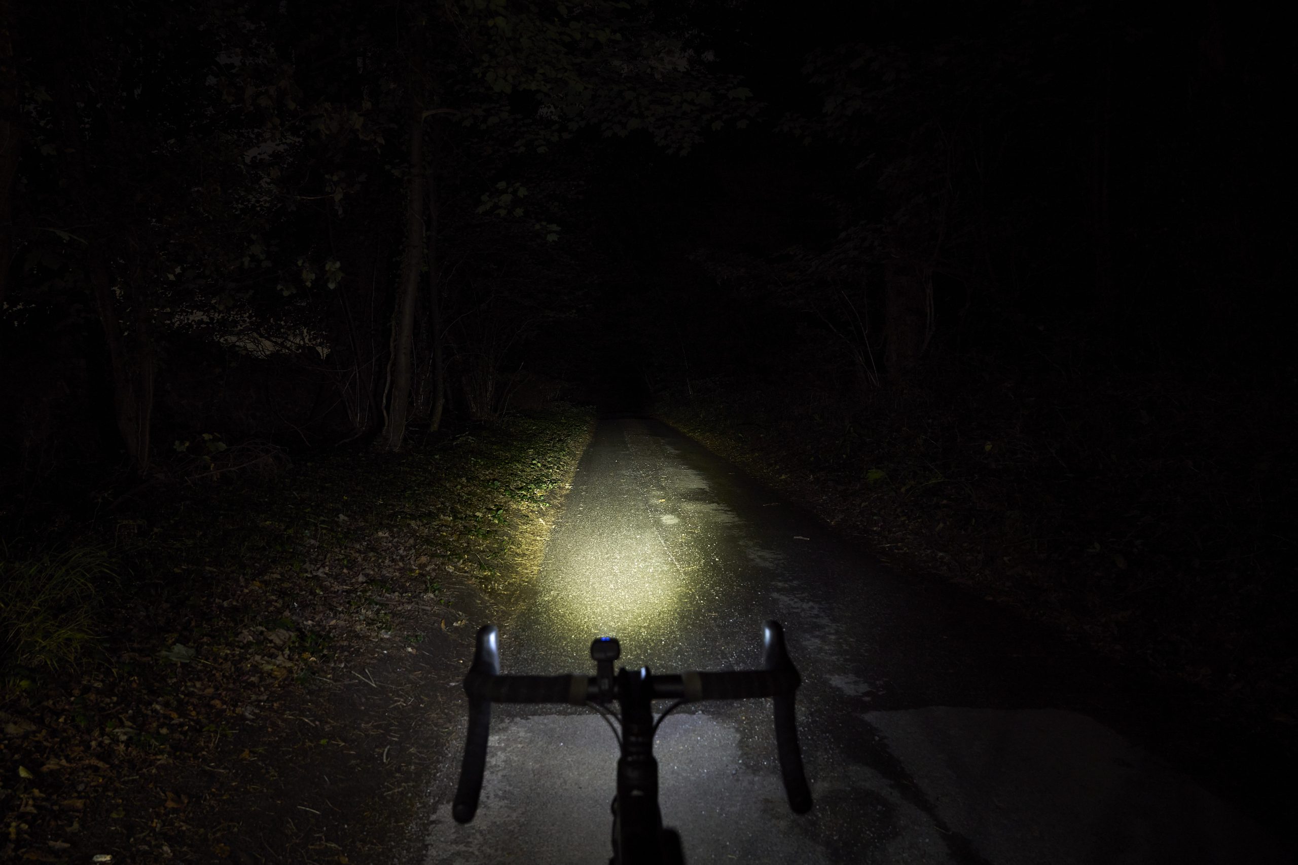 BBB NanoStrike 700i front light