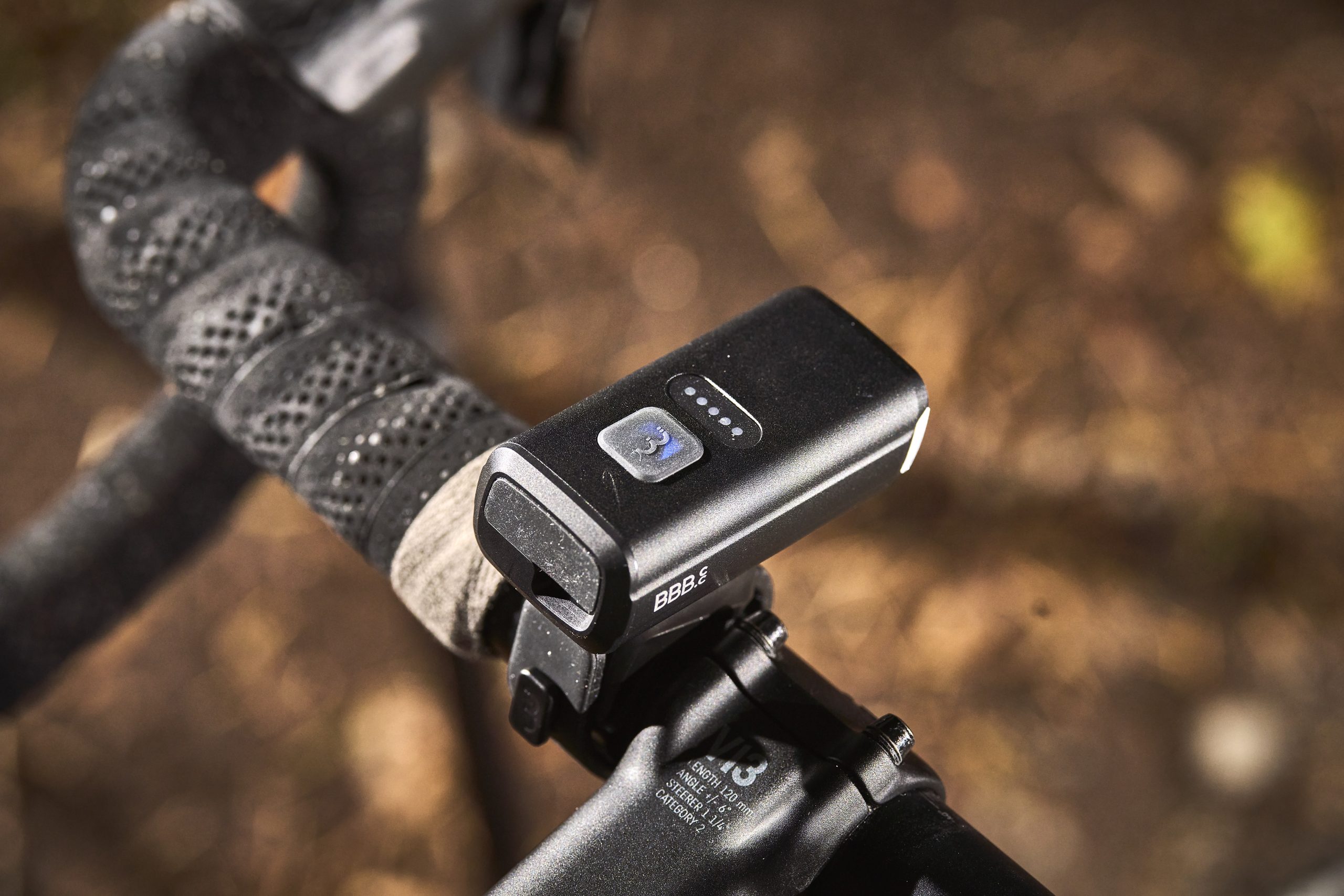 BBB NanoStrike 700i front light