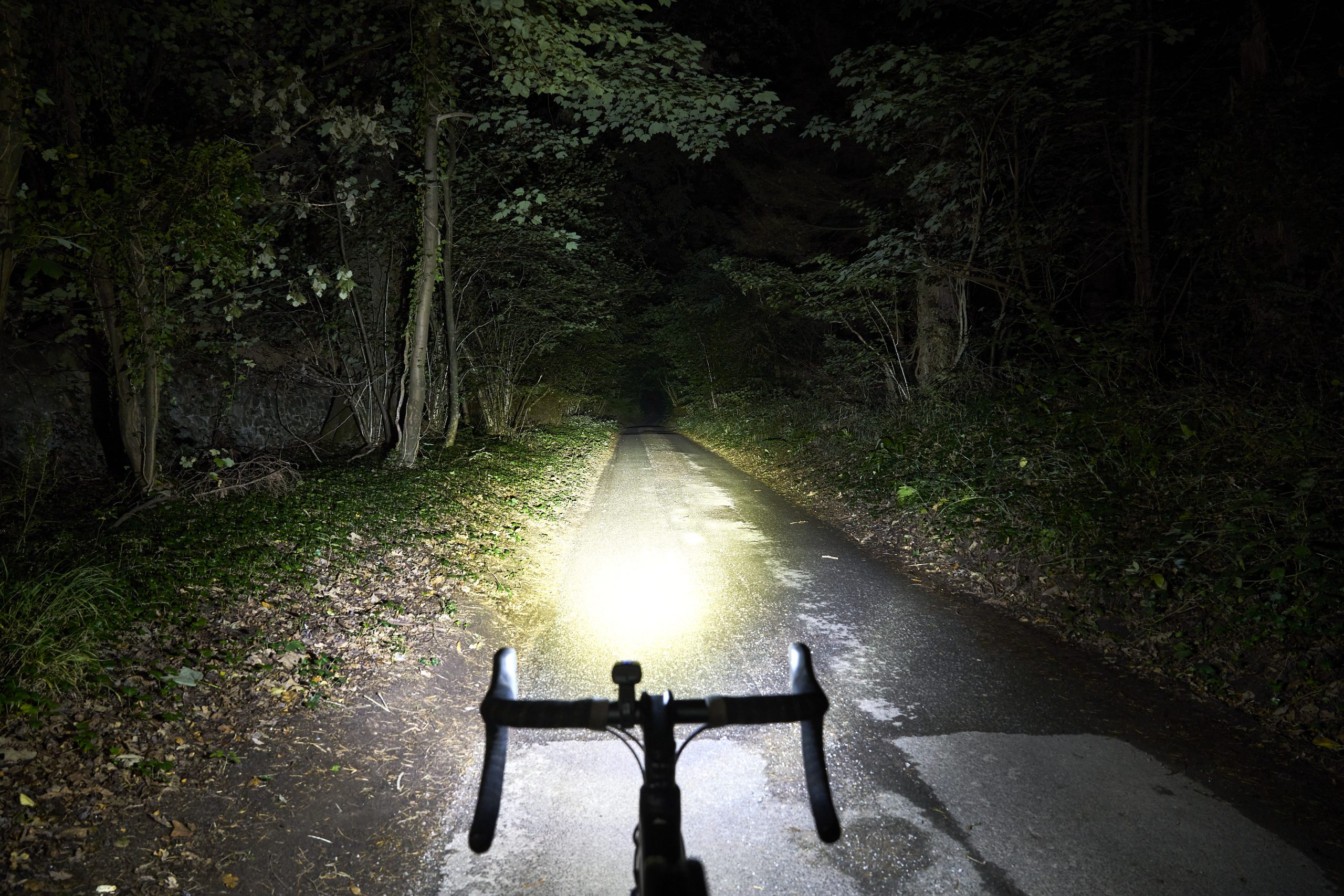 BBB NanoStrike 700i front light