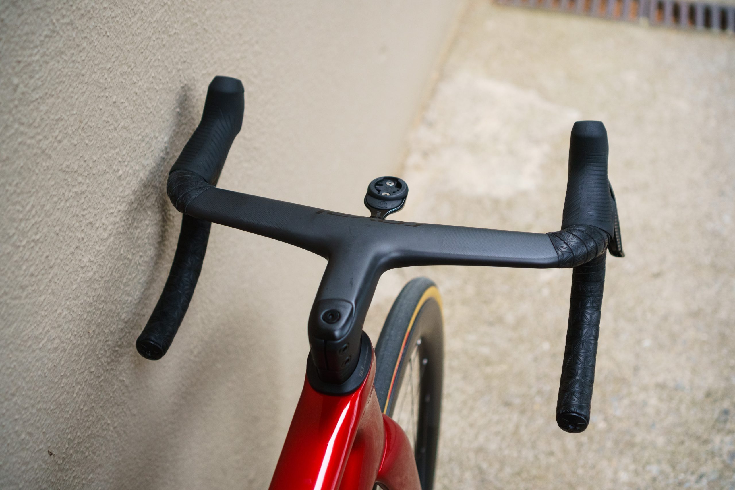 Roval Rapide handlebar on Specialized S-Works Tarmac SL9
