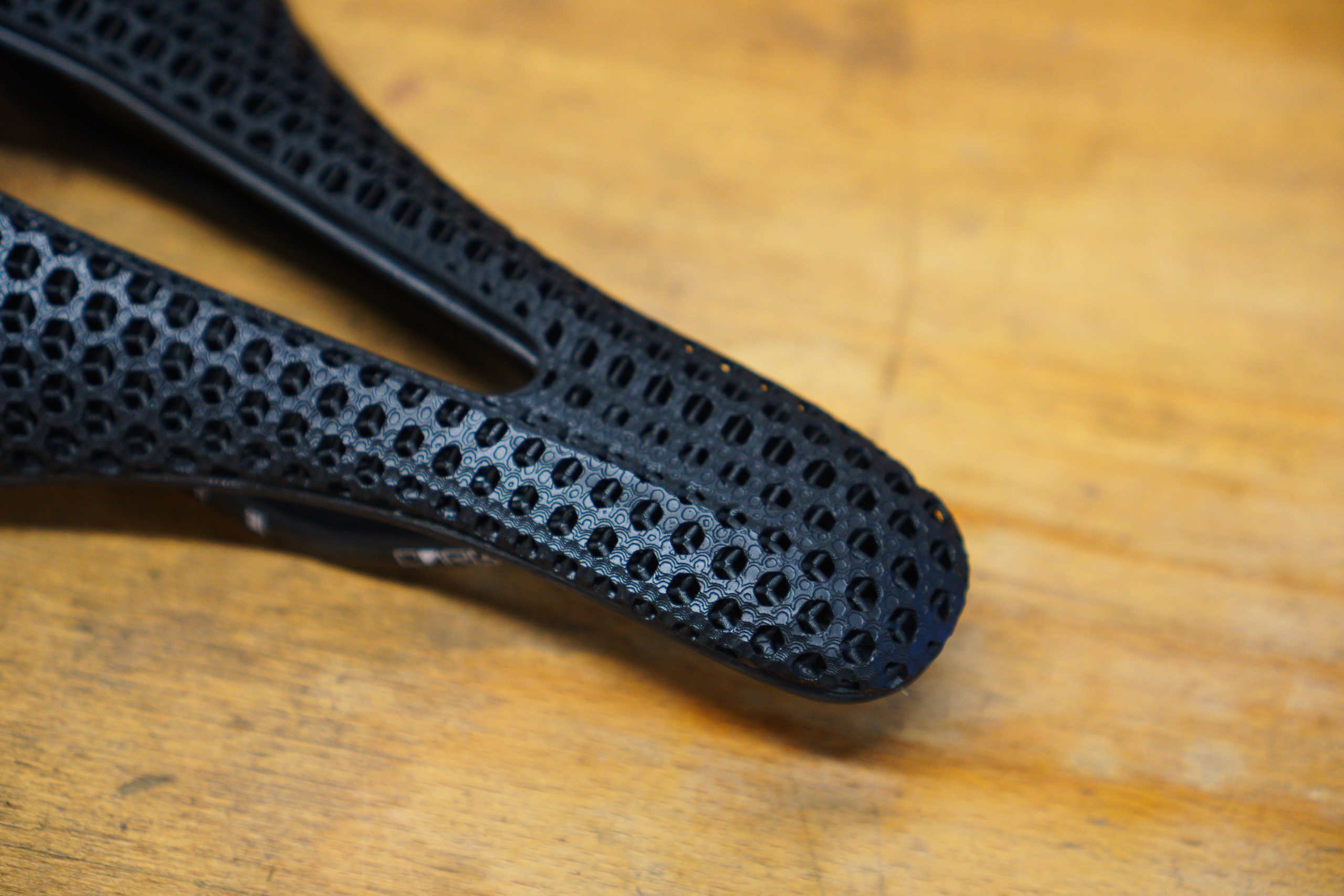 RYET X6P 3D-printed saddle
