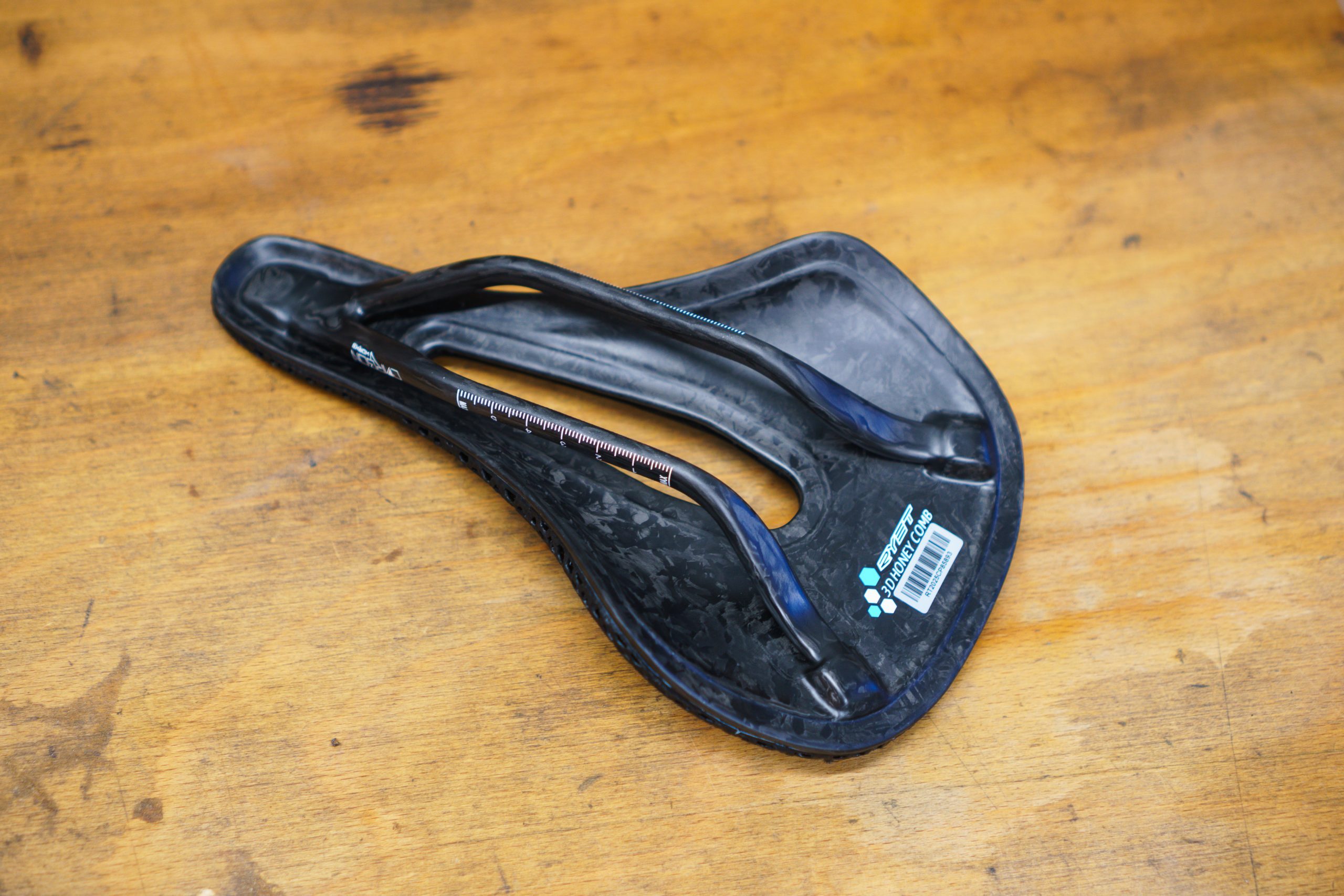 RYET X6P 3D-printed saddle