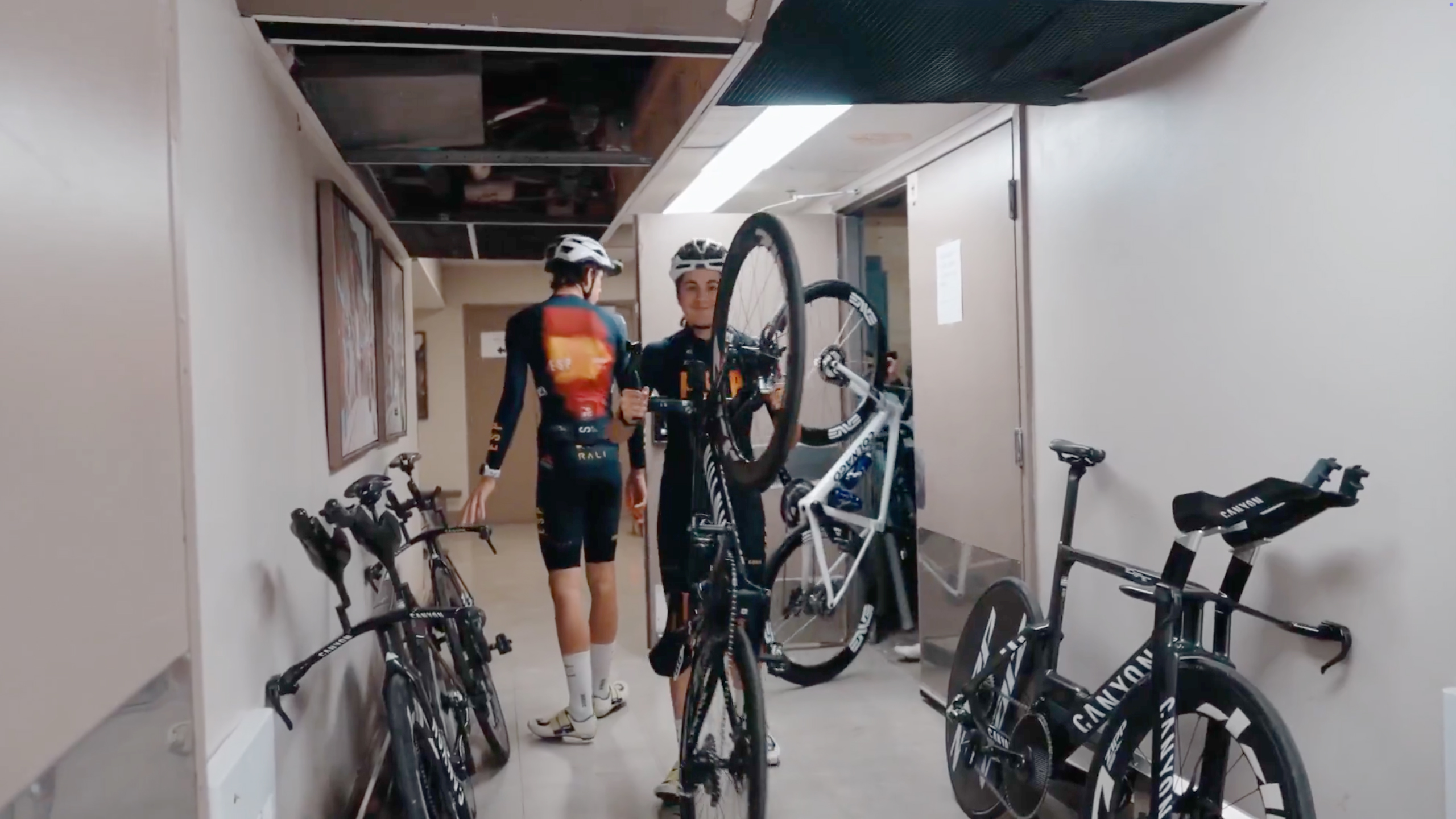 Unreleased Canyon Speedmax time trial bike