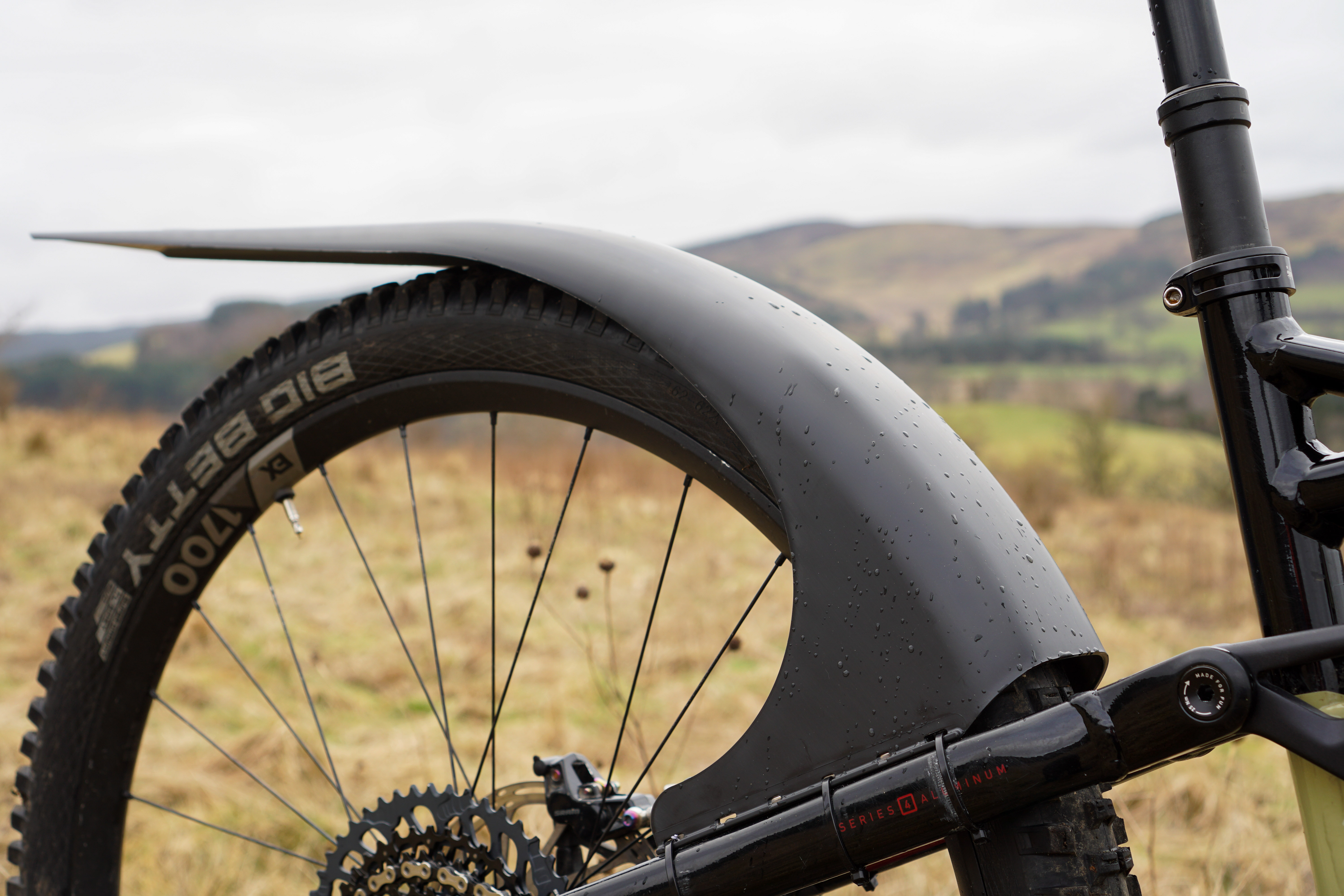 Mudhugger Rear mountain bike mudguard