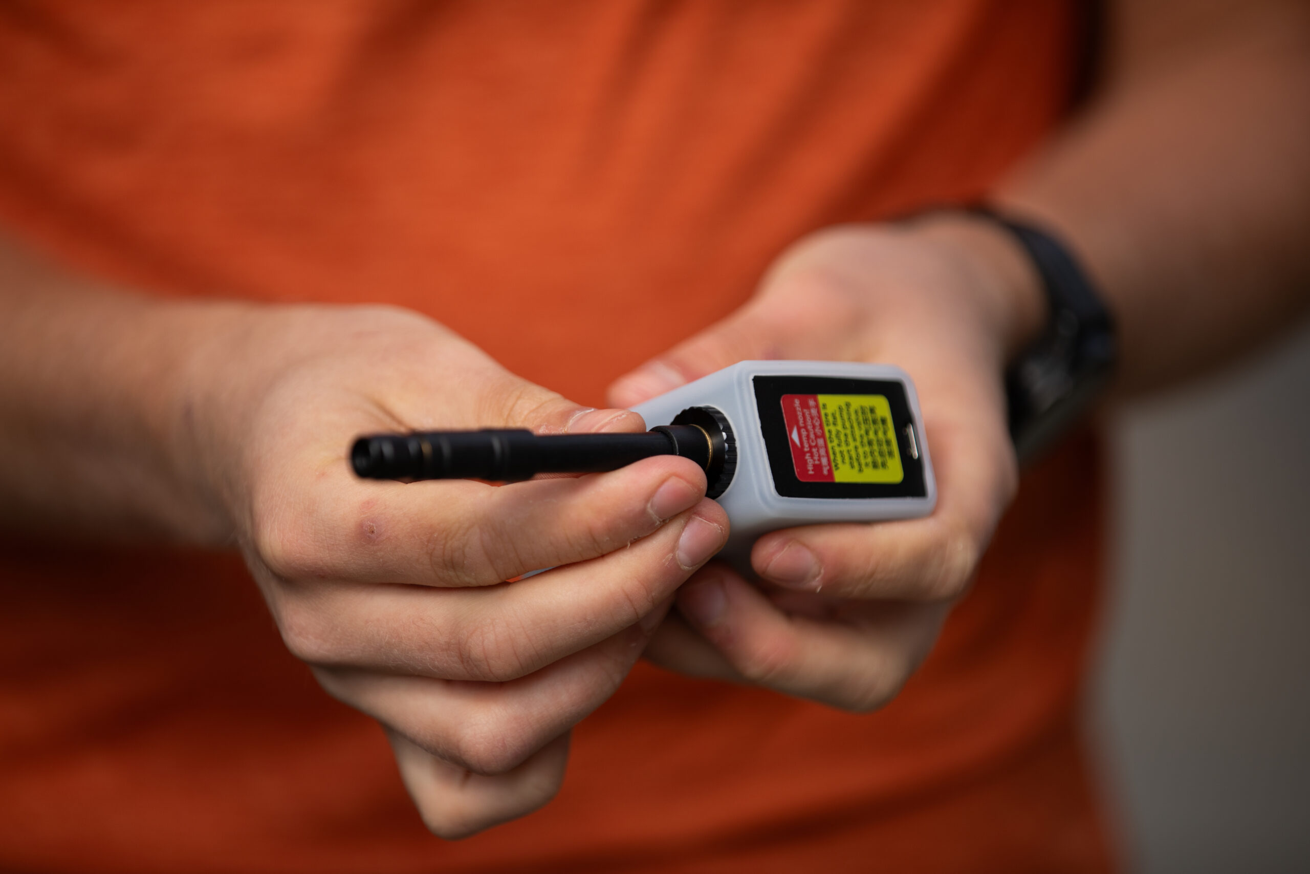 Attaching hose to Cycplus AS2 Pro electric bike pump