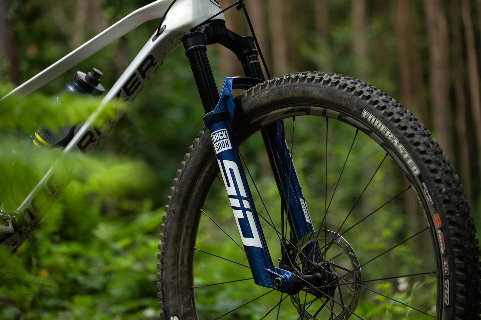 2024 RockShox SID Ultimate 3P fork - RS SID Ultimate 2024 RockShox SID Ultimate 3P fork (with TwistLoc remote)