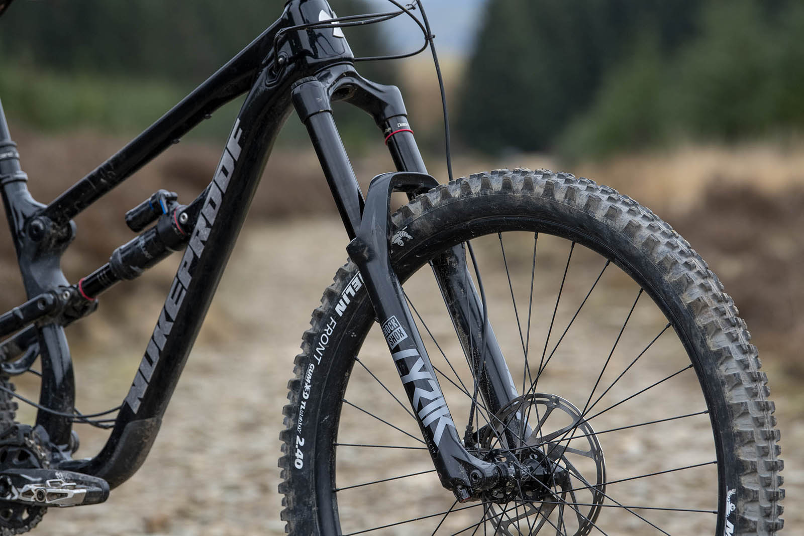 Nukeproof Mega 290 Alloy Pro 03 RockShox Lyrik Select+ on the Nukeproof Mega 290 Alloy Pro full suspension mountain bike