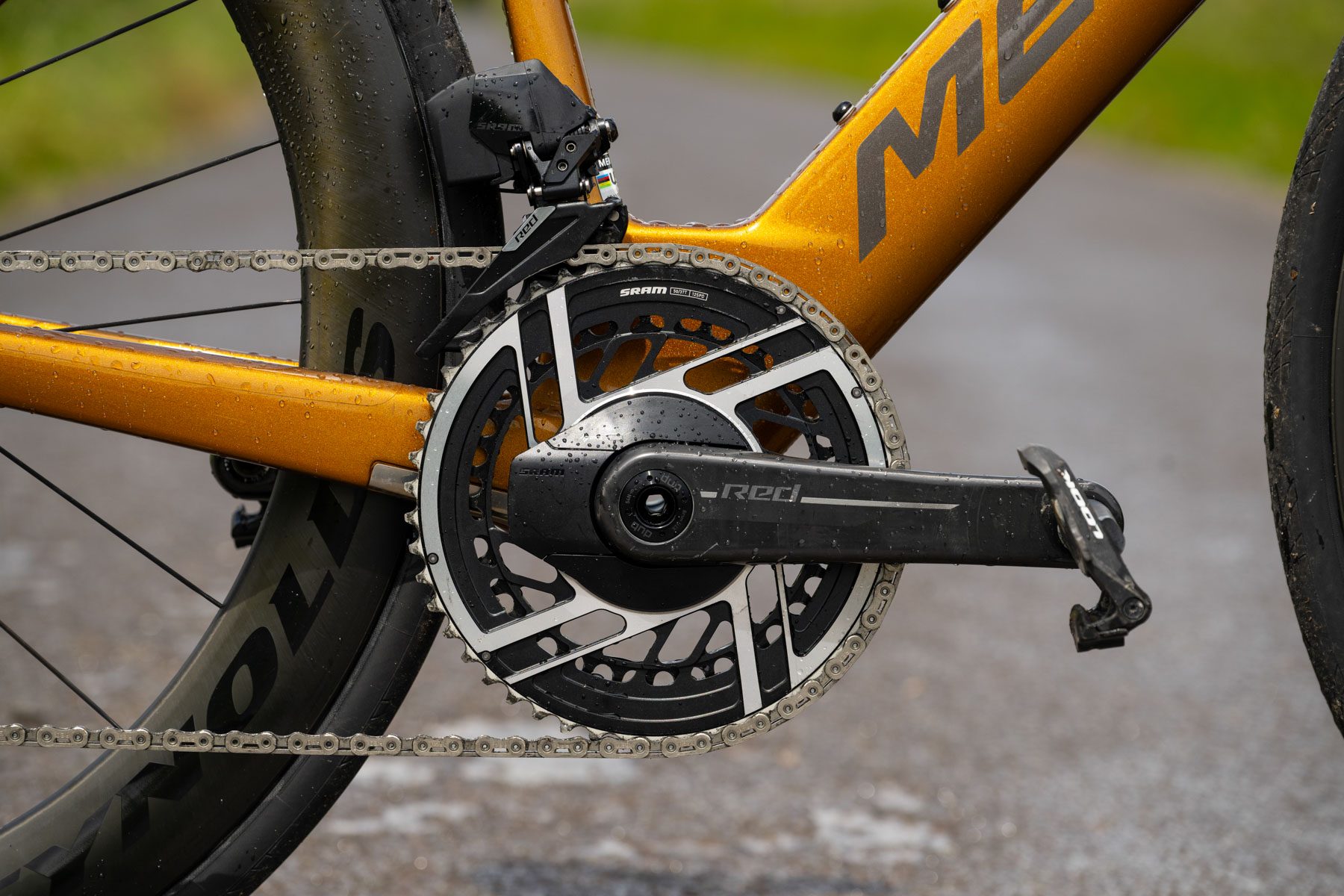 SRAM Red chainset with power meter