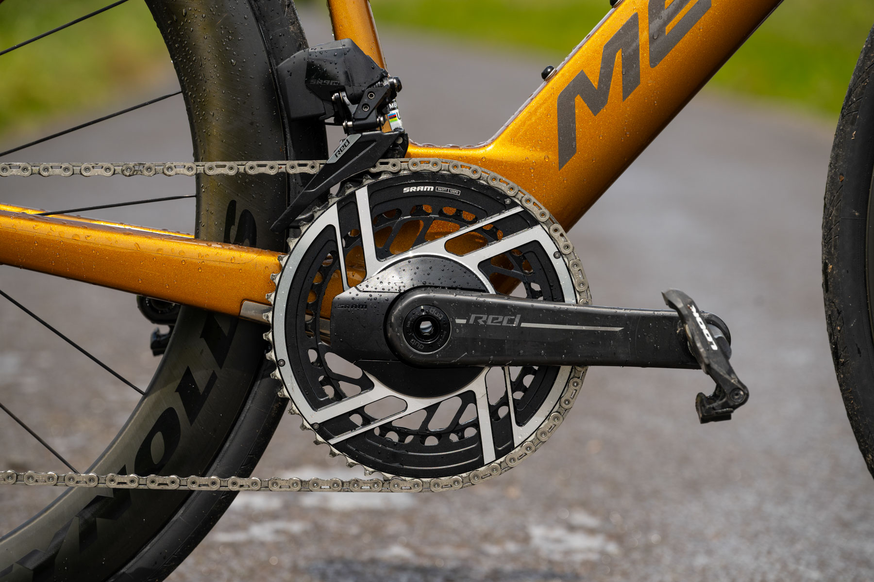 SRAM Red chainset with power meter