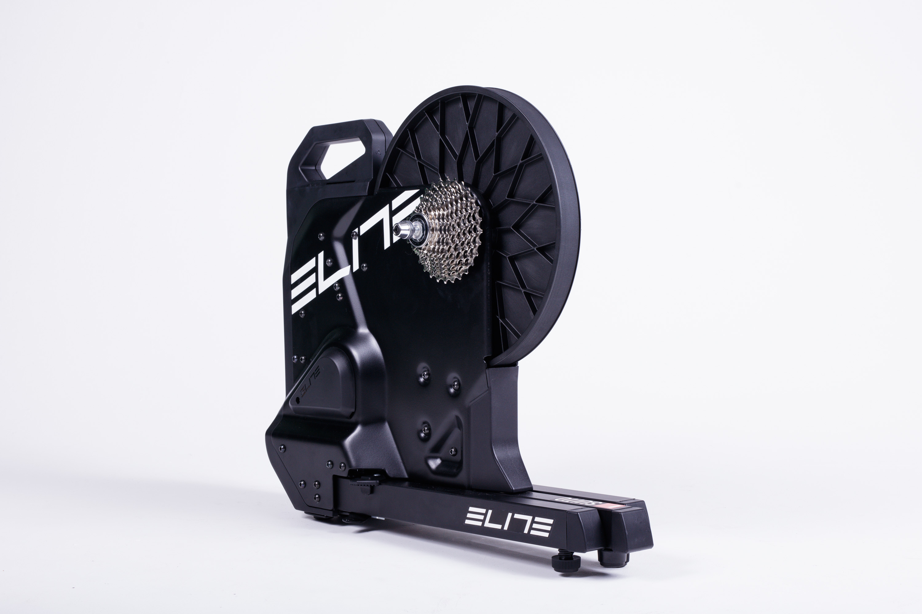 Elite Suito smart turbo trainer Elite Suito smart turbo trainer