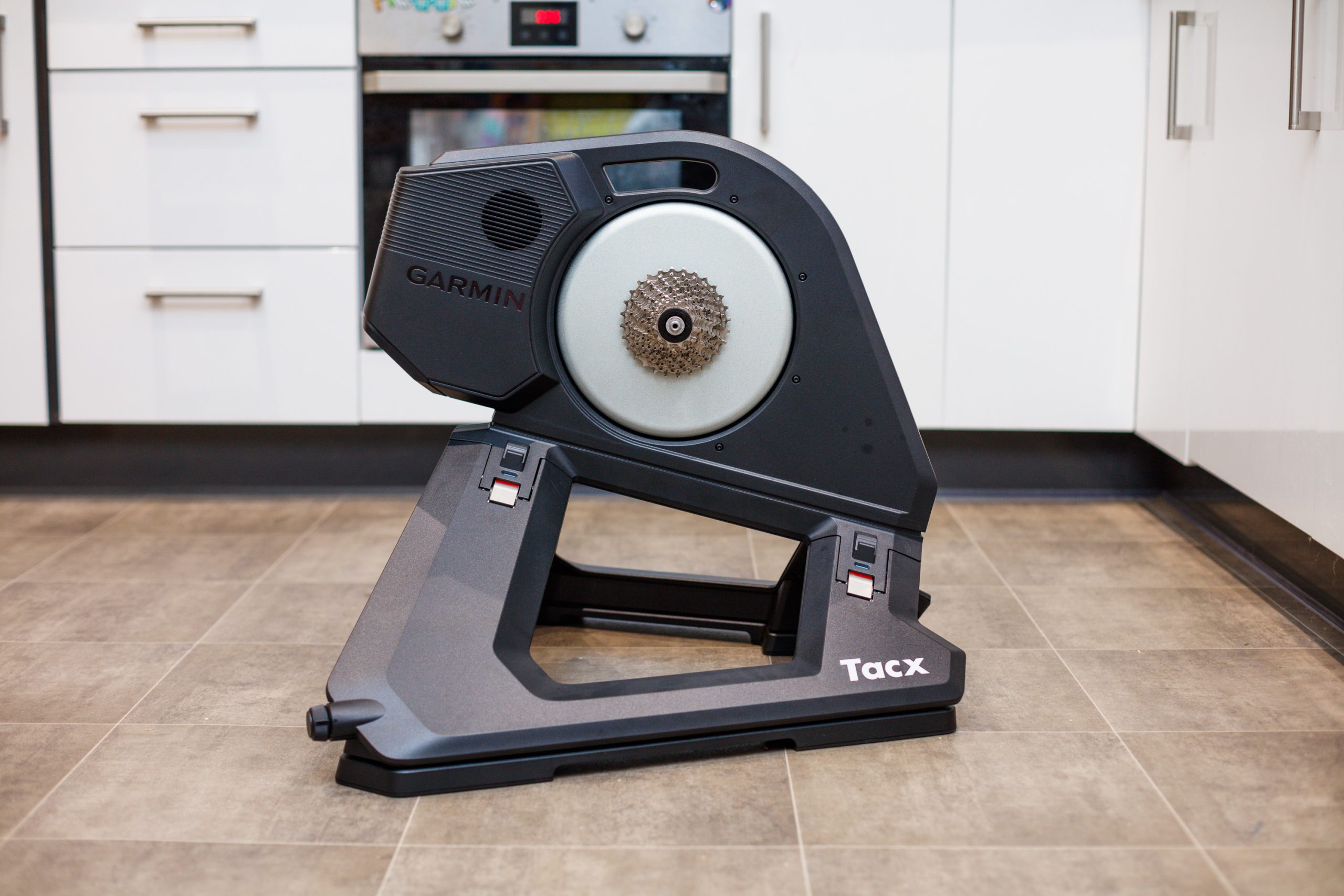 Tacx Neo 3M smart trainer