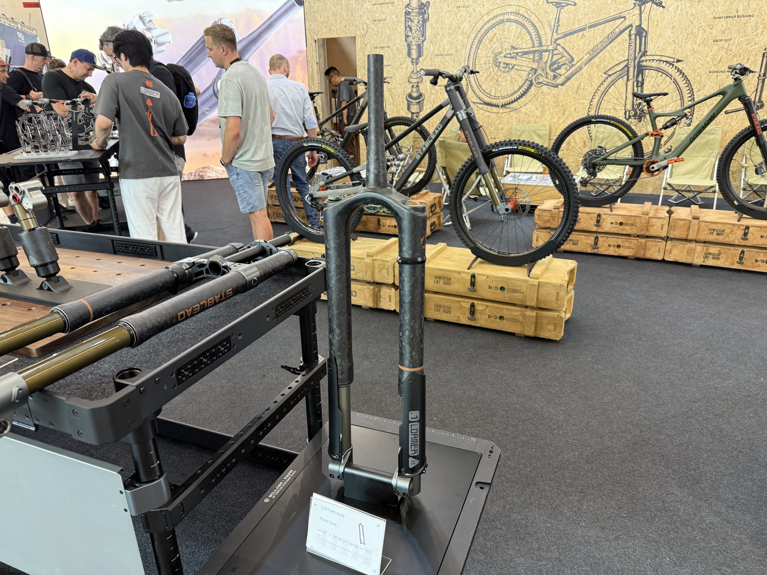 Stablead front suspension fork