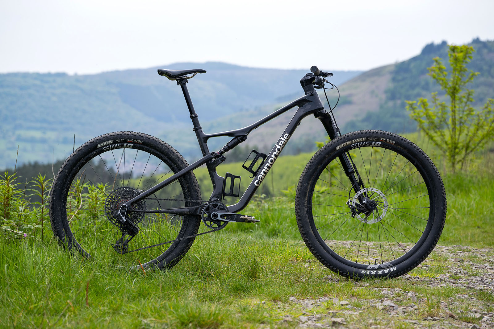 Pack shot of the Cannondale Scalpel 1 Lefty full suspension mountain bike