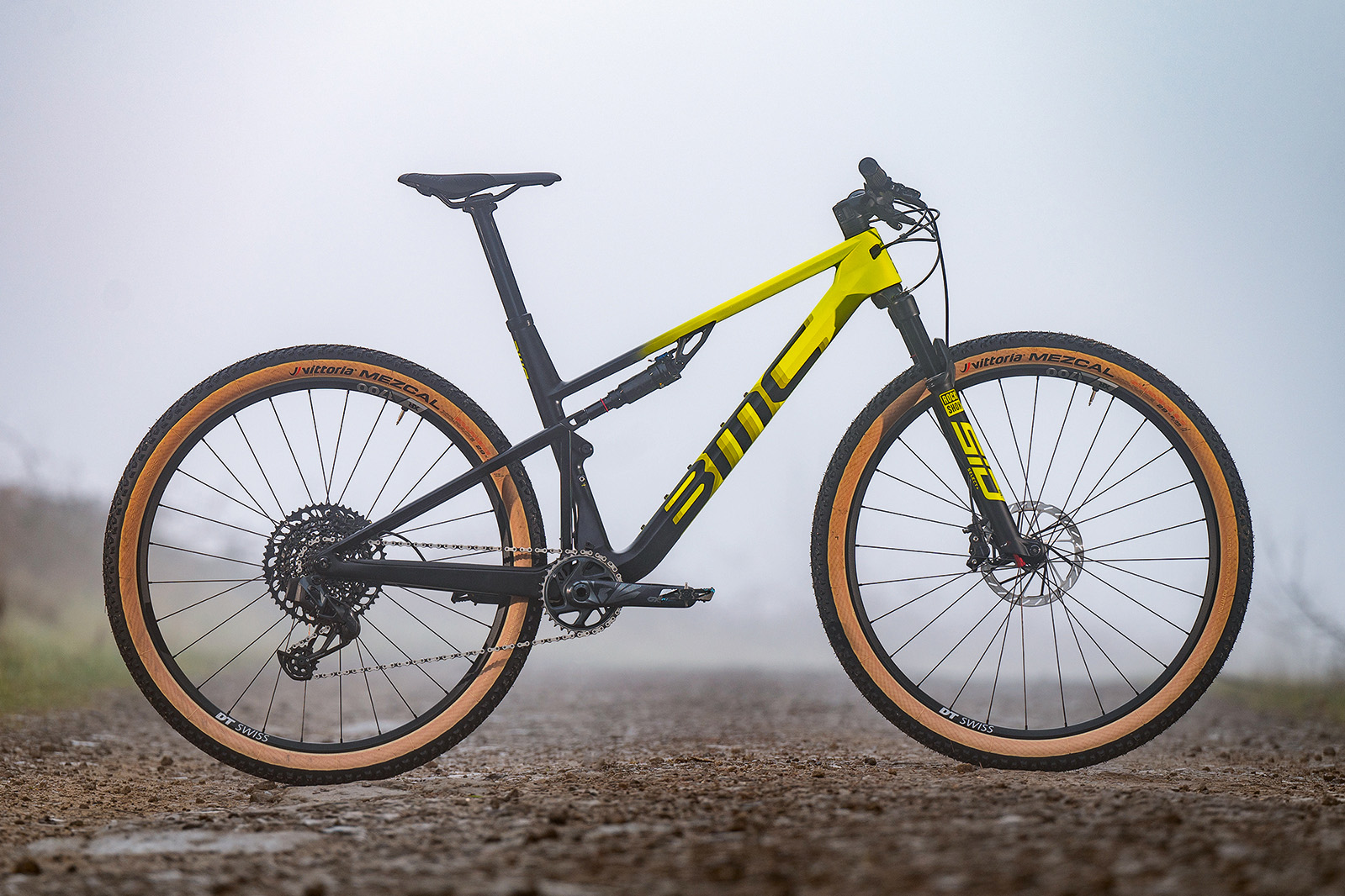 Pack shot of the BMC Fourstroke 01 TWO full suspension mountain bike