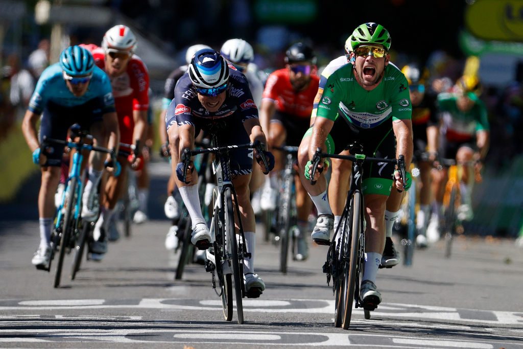 108th Tour de France 2021 - Stage 13 CARCASSONNE, FRANCE - JULY 09: Jasper Philipsen of Belgium and Team Alpecin-Fenix & Mark Cavendish of The United Kingdom and Team Deceuninck - Quick-Step Green Points Jersey sprint at arrival during the 108th Tour de France 2021, Stage 13 a 219,9km stage from Nîmes to Carcassonne / @LeTour / #TDF2021 / on July 09, 2021 in Carcassonne, France. (Photo by Chris Graythen/Getty Images)