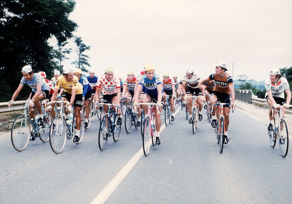 TDF 1975 From left: Felice Gimondi from Italy, Frenchman Bernard Thevenet, wearing the Yellow Jersey of the leader, Lucien Van Impe from Belgium, wearing the red and white Polka Dot Jersey of the best climber, Dutch Joop Zoetelmelk and Eddy Merckx from Belgium, ride side by side during the 62nd Tour de France from 26 June to 20 July 1975. AFP PHOTO (Photo by - / AFP) (Photo credit should read -/AFP via Getty Images)