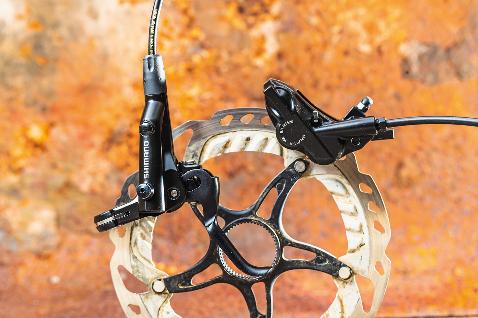 Shimano BL-MT501:MT520 disc brakes for mountain bikes