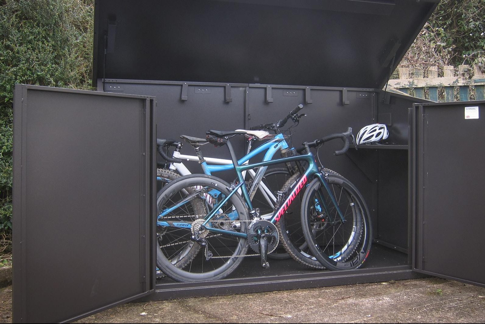 The Asgard Access E Plus has a huge capacity and the option to add power