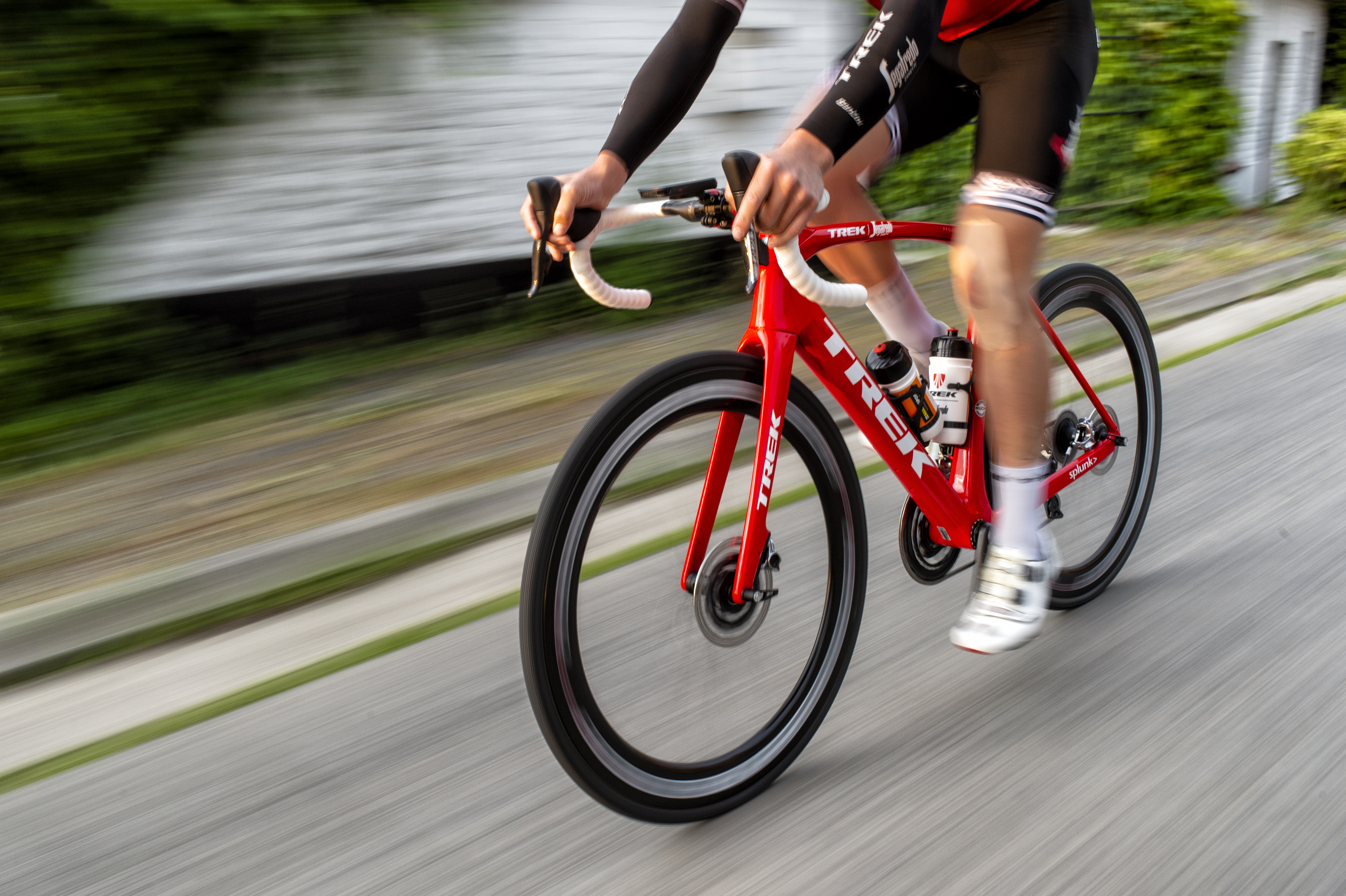 Trek Launches Fifth-Gen Domane SLR, Lighter by 305g