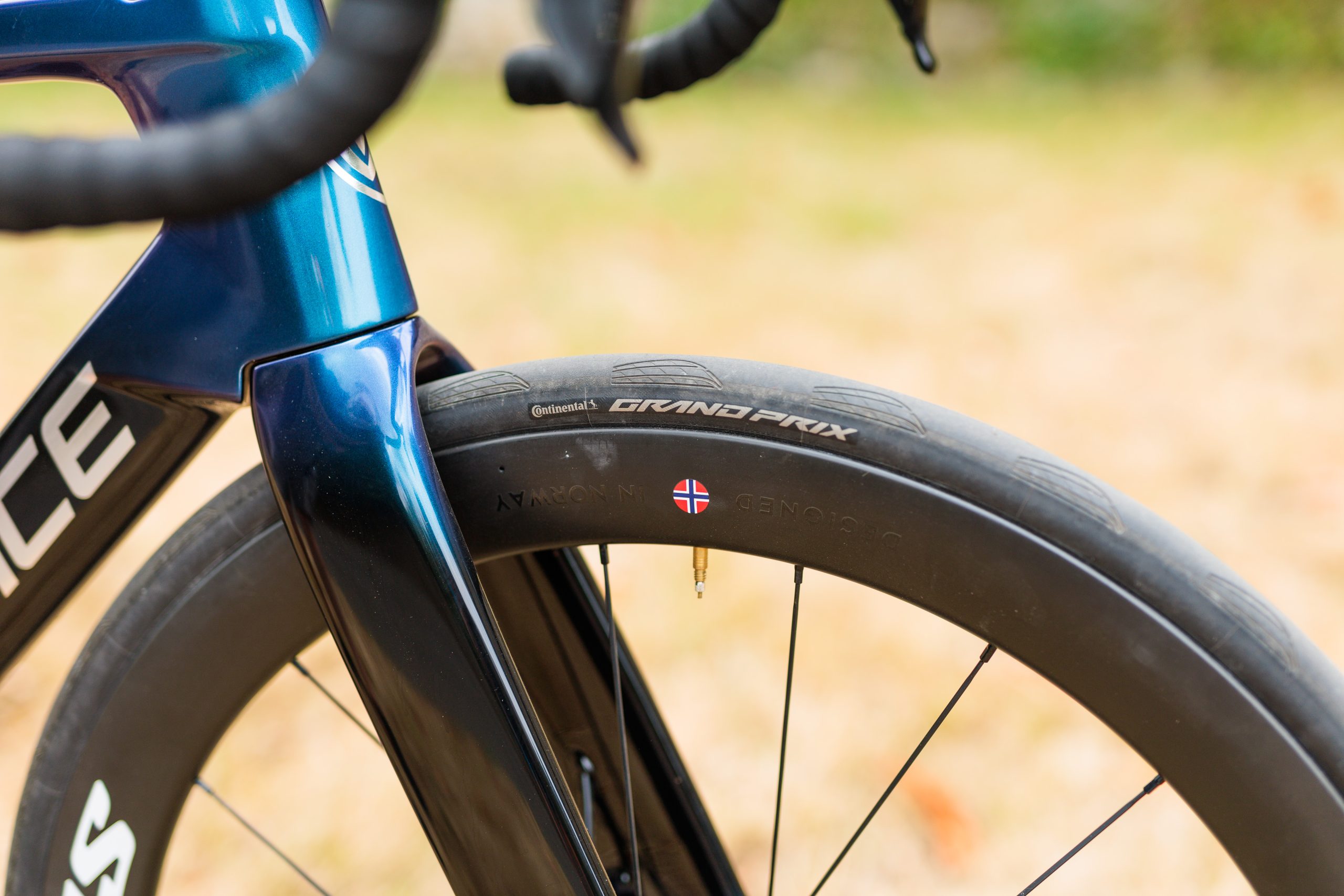 Continental Grand Prix tyre on Winspace M6 Aero