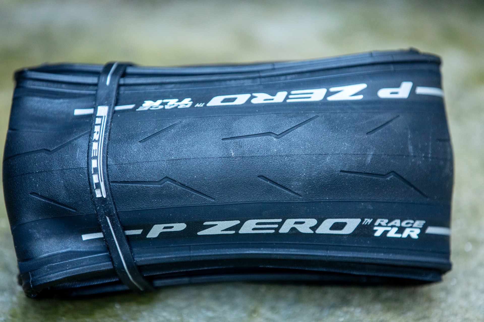 40mm Pirelli P Zero Race TLR