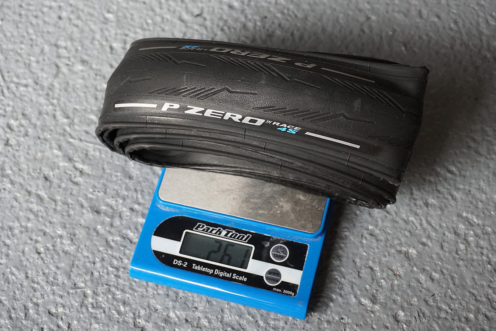 Pirelli Race 4S - 02 Pirelli P-Zero Race 4S road bike tyre