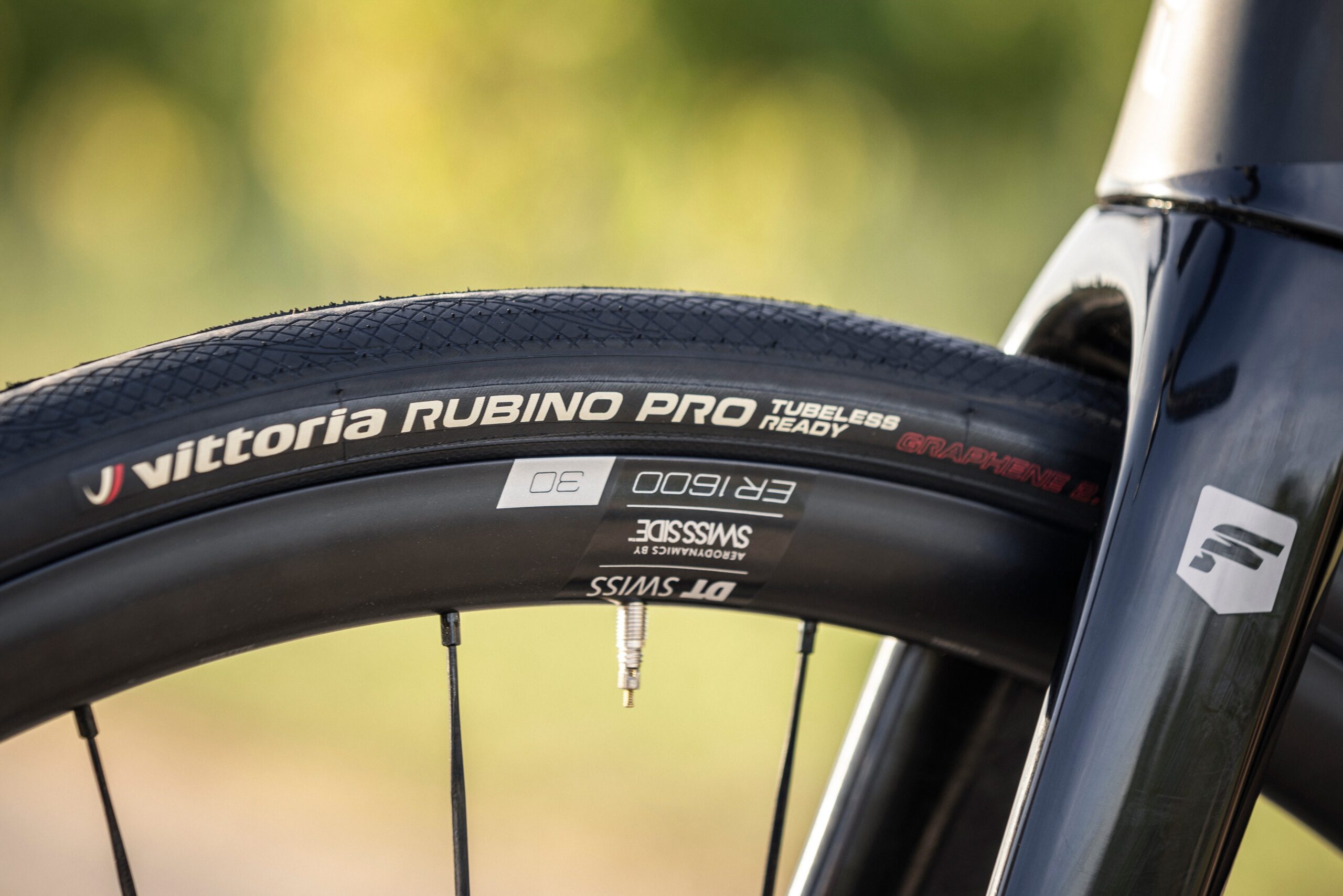 Focus Paralance 8.9 Vittoria Rubino Pro tyres