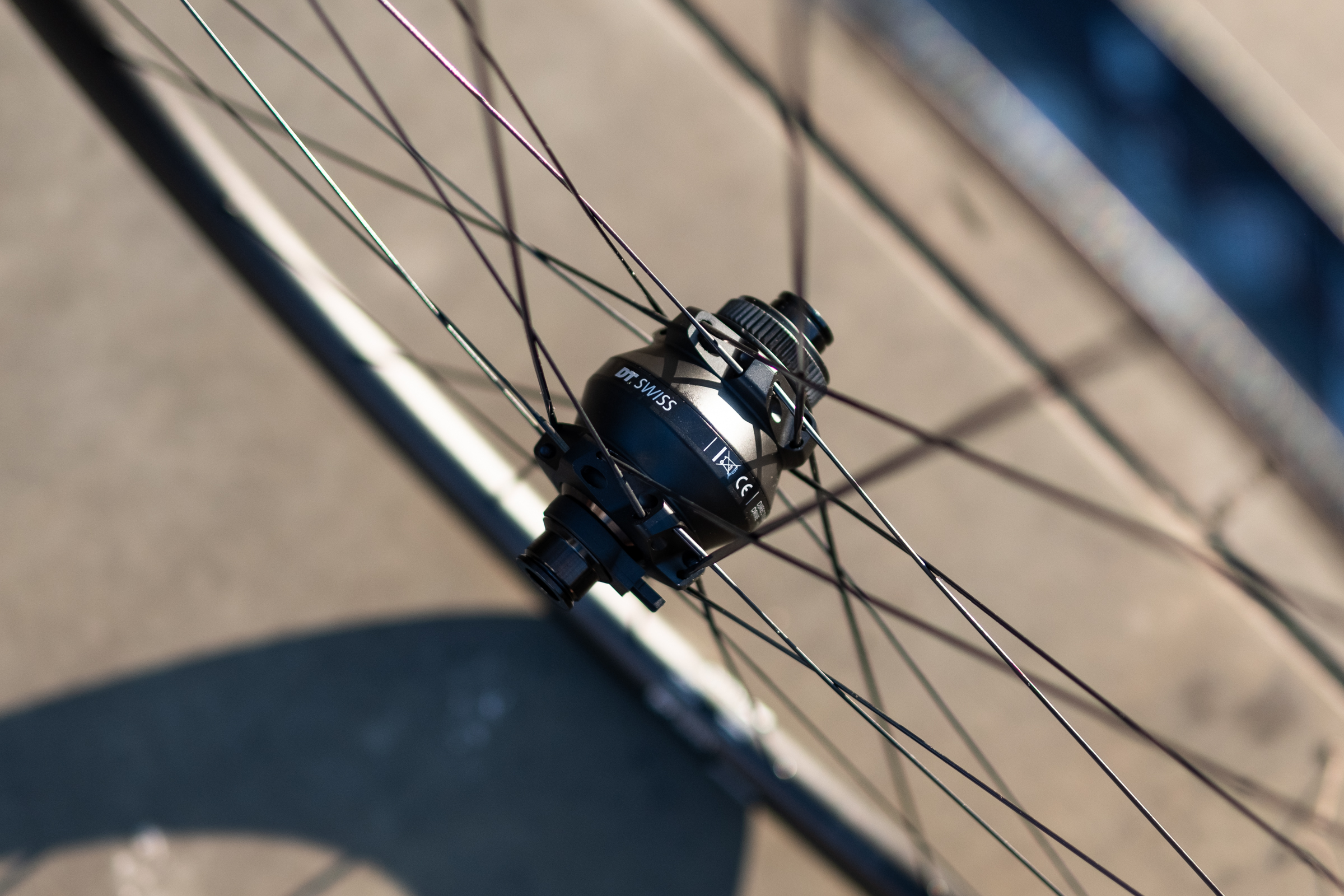 DT Swiss 350 SP PL-7 dynamo wheel