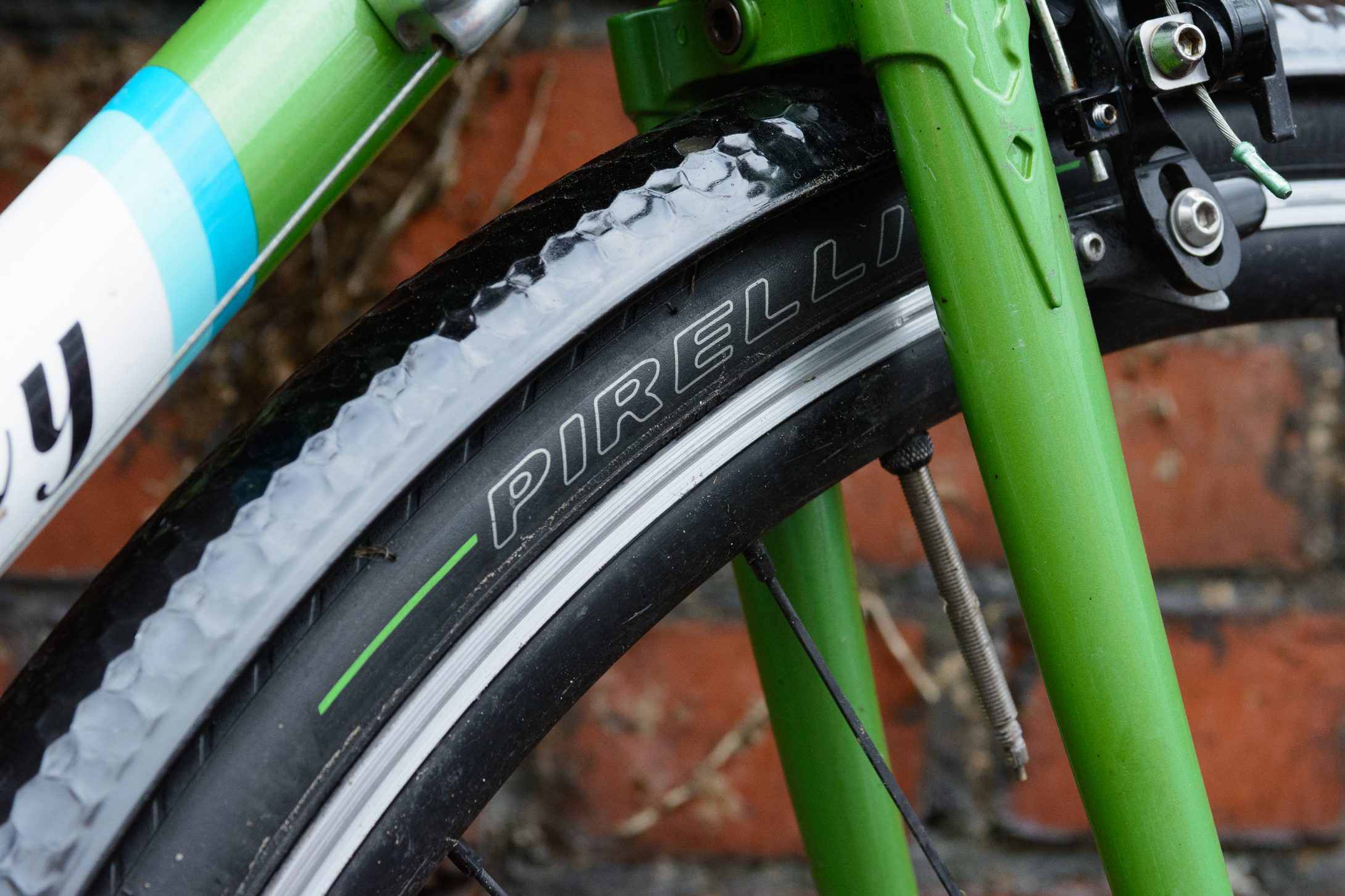 Hunt 4 Season Aero road wheelset Hunt 4 Season Aero road wheelset