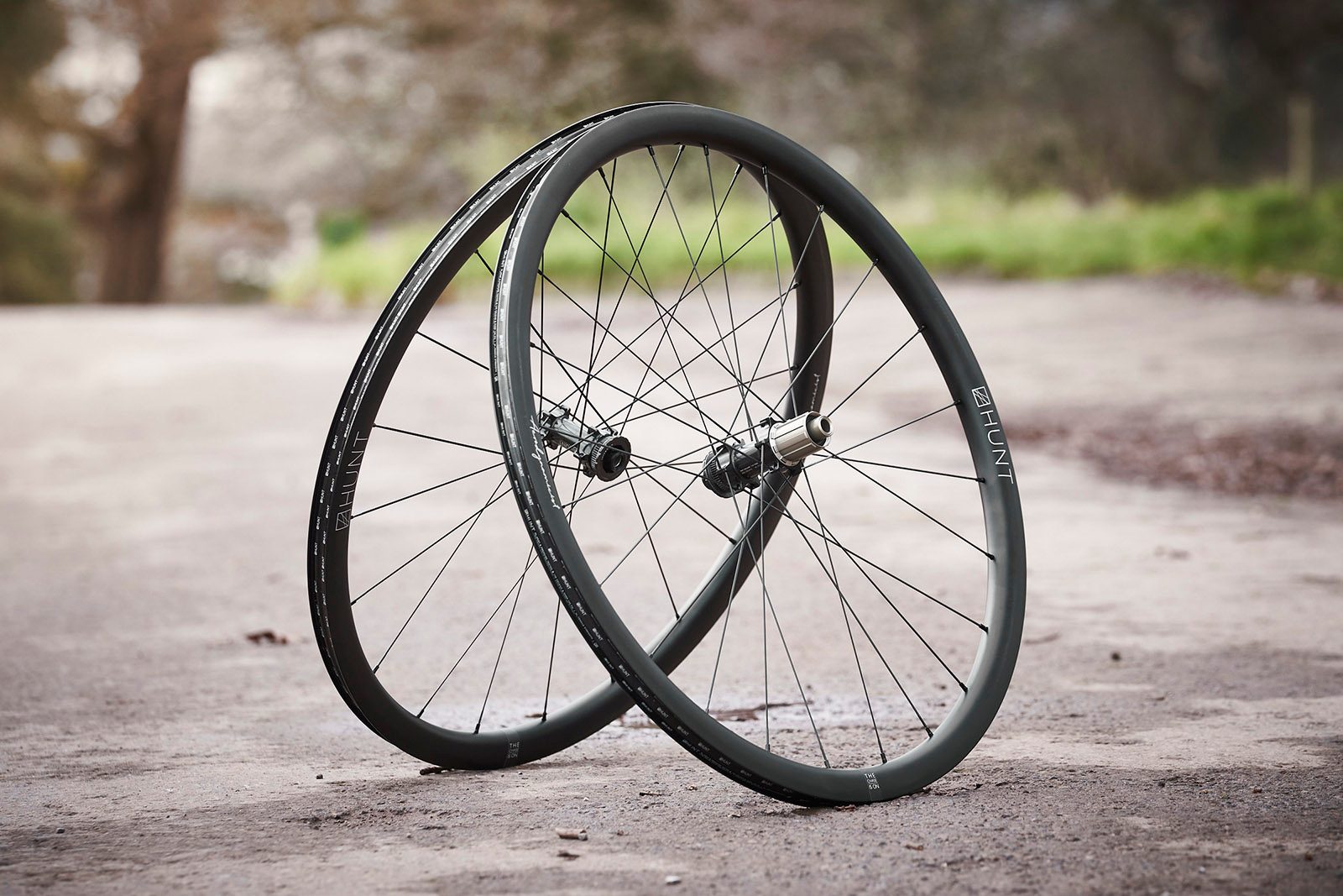 Hunt Aero Wide 34 Disc SL road bike wheelset