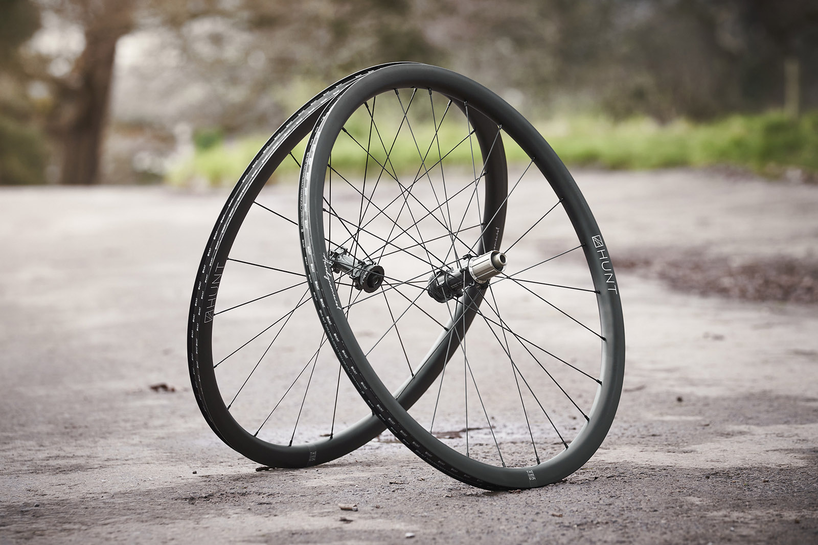 Hunt Aero Wide 34 Disc SL road bike wheelset