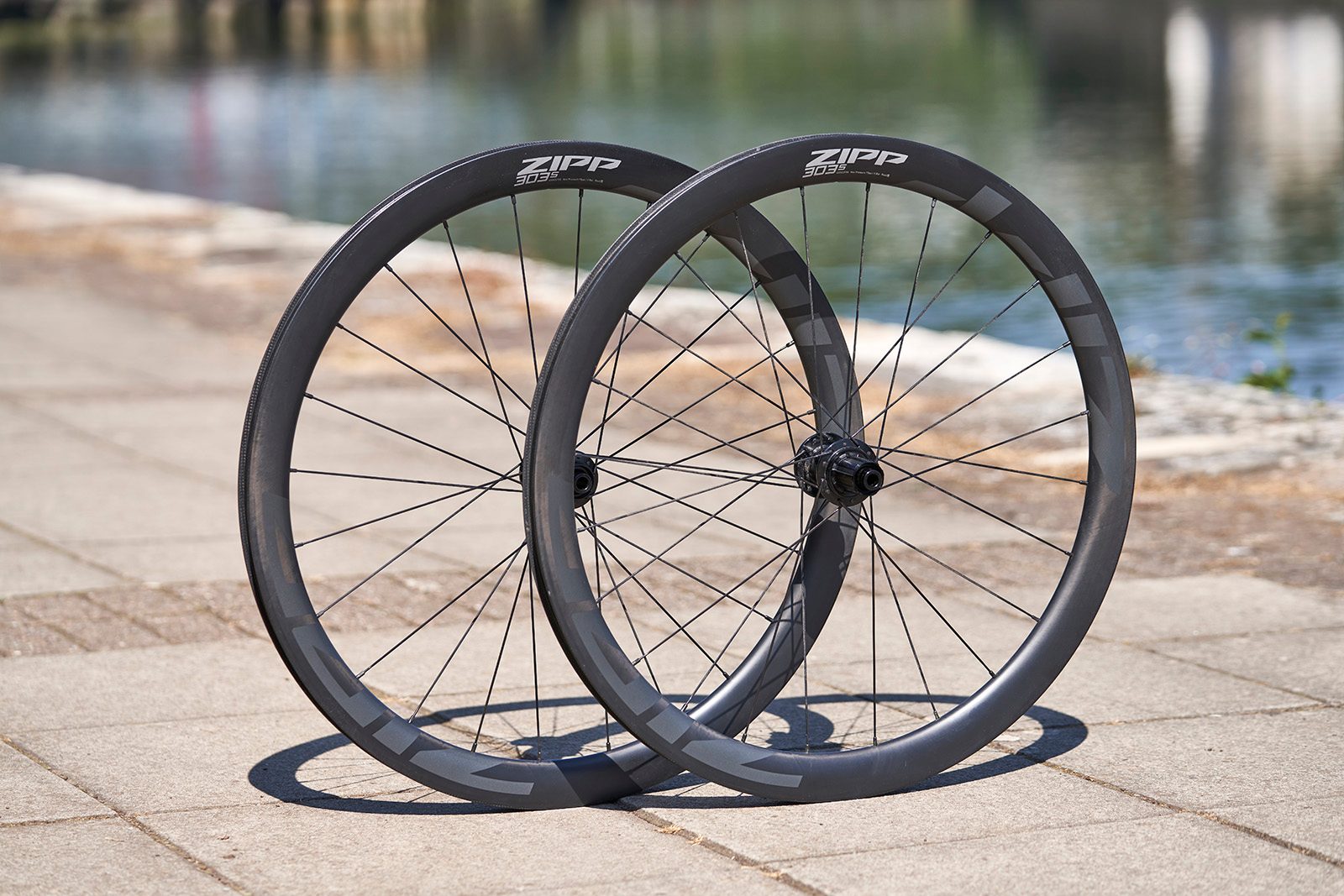 Zipp 303S road wheelset